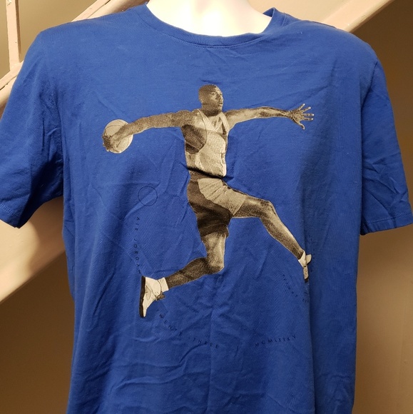 Air Jordan Large T-Shirt - Picture 2 of 8